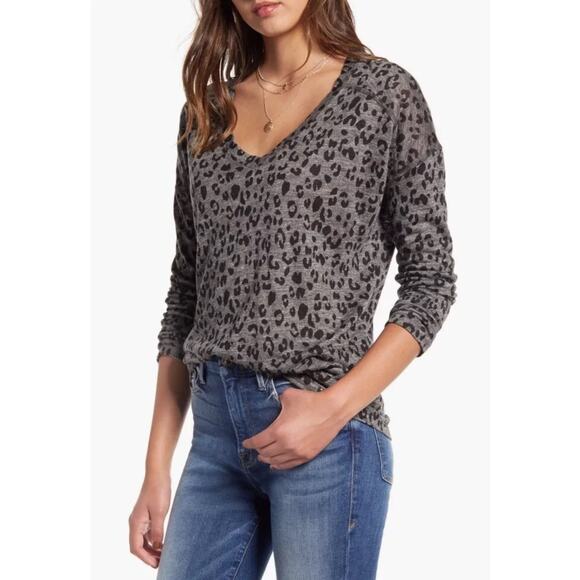 Rails Top Womens S Black Cheetah Print Stretch Linen V-Neck Long Sleeve Casual - Picture 1 of 9